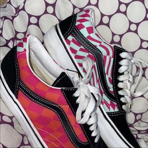 New lace up Vans sneakers!